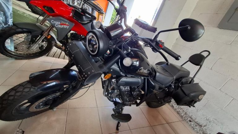 CUSTOM BLACK YH2-150 2025