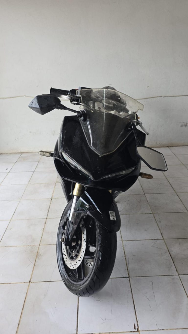 R4 YCR250-6 2025