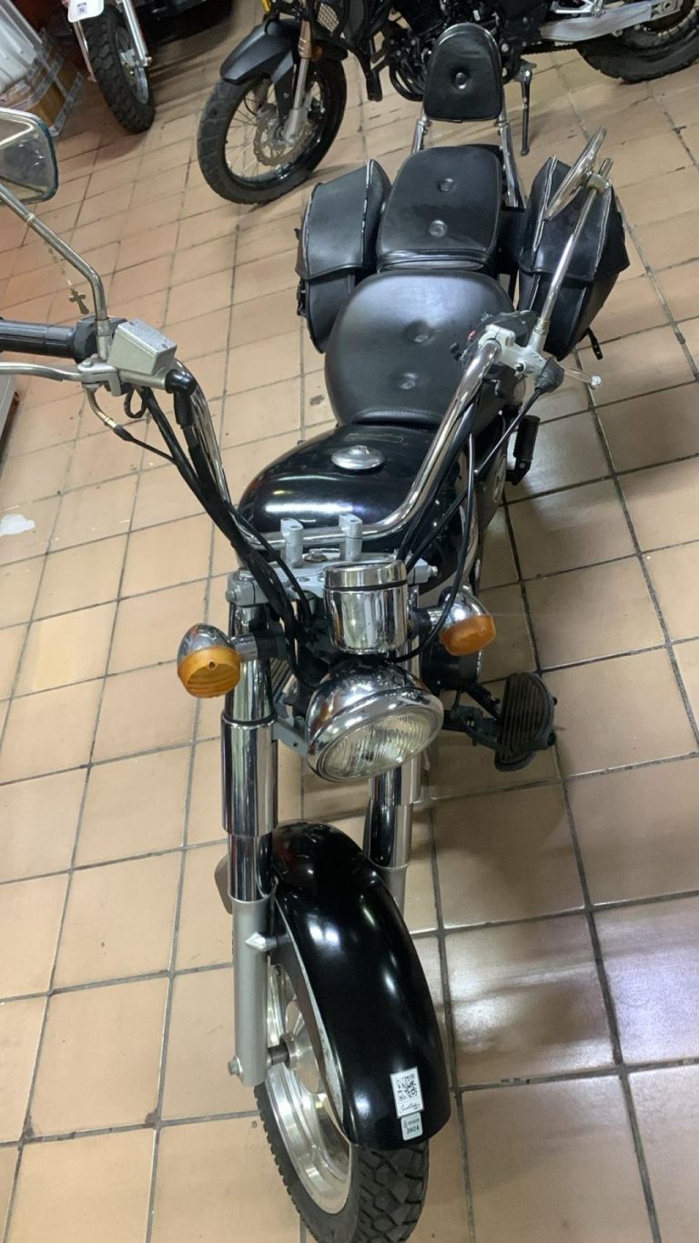 CUSTOM 150 YCR150-4 2025